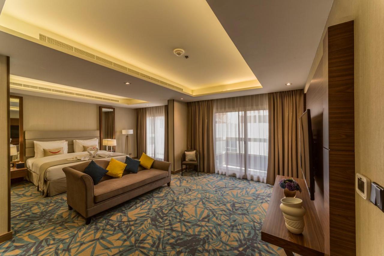 Mena Plaza Hotel Albarsha At The Mall Dubai Exterior foto