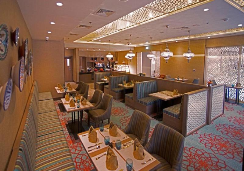 Mena Plaza Hotel Albarsha At The Mall Dubai Exterior foto